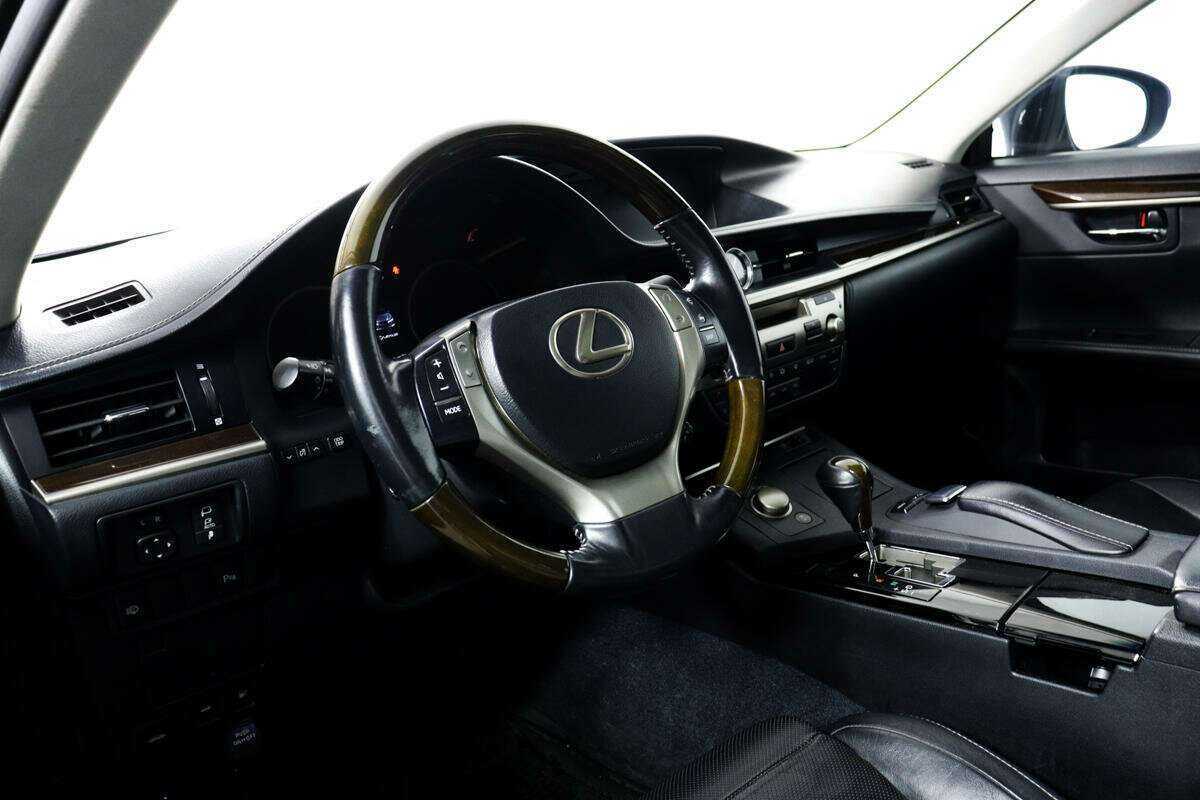 Лексус ЕС б/у, 2013, Автоматическая. Фото: #12