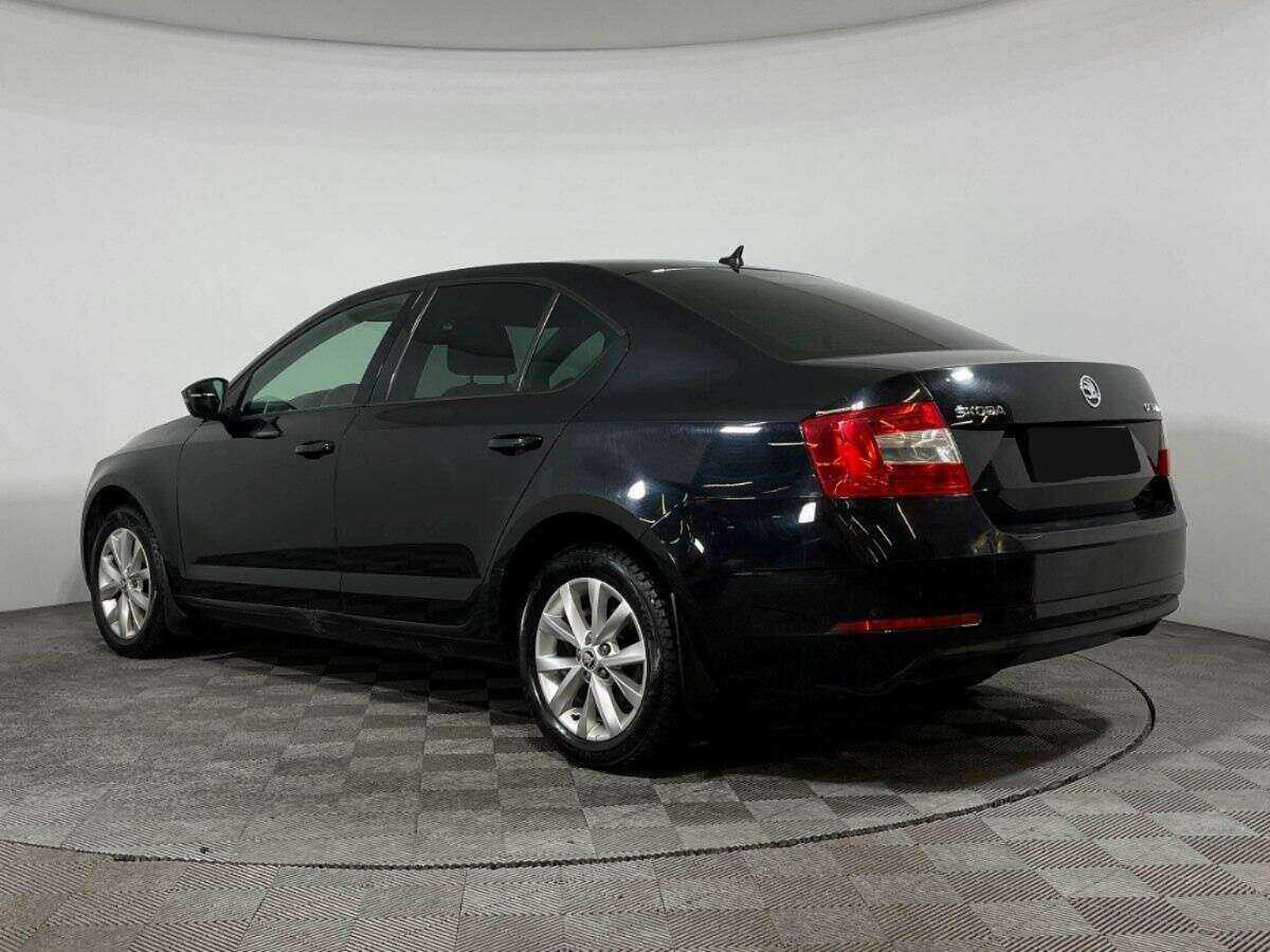 Шкода Октавия б/у, 2017, Роботизированная. Фото: #5