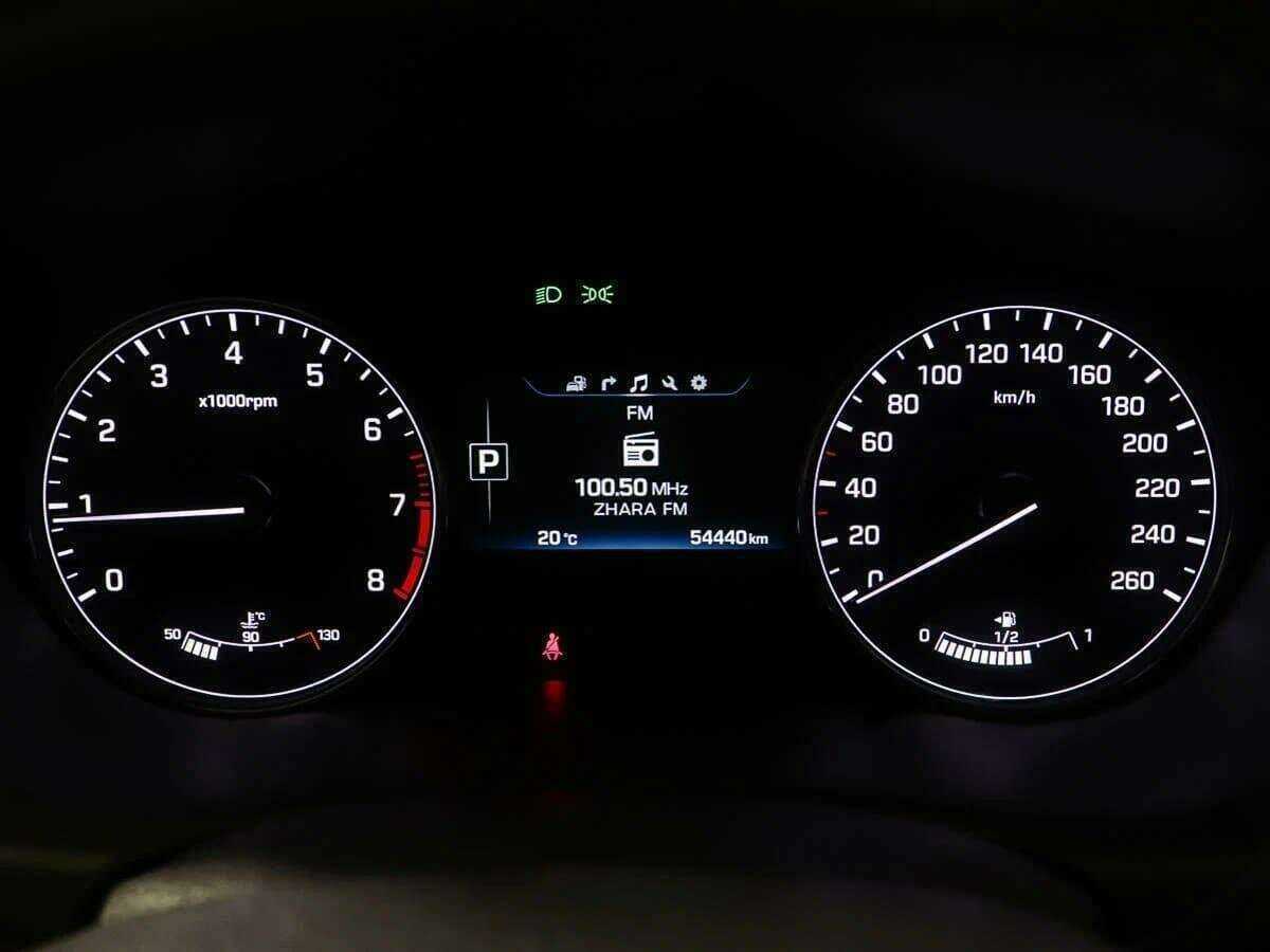 Hyundai Genesis б/у, 2014, Автоматическая. Фото: #9