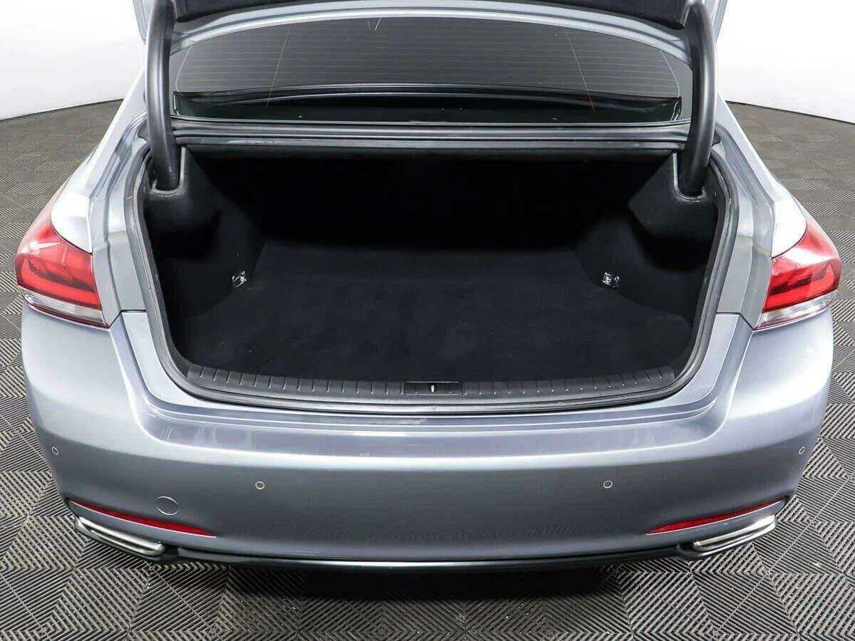 Hyundai Genesis б/у, 2014, Автоматическая. Фото: #16