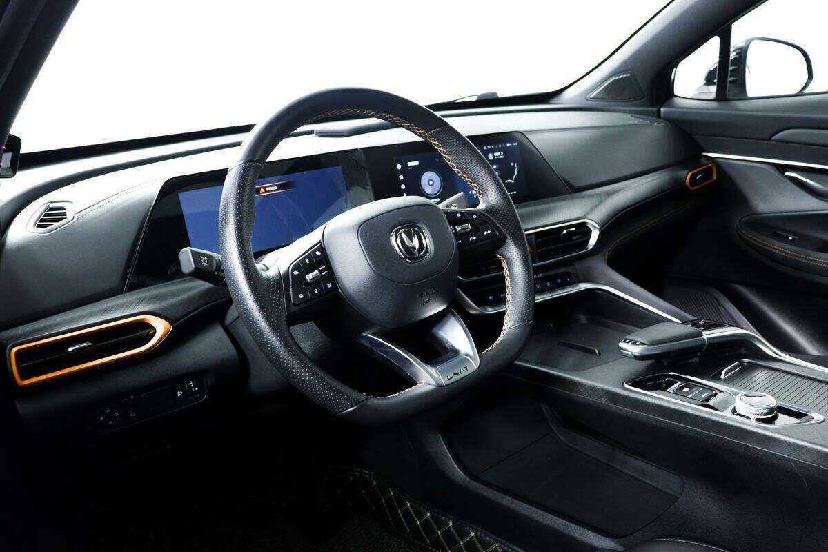 Changan UNI-T б/у, 2022, Роботизированная. Фото: #12