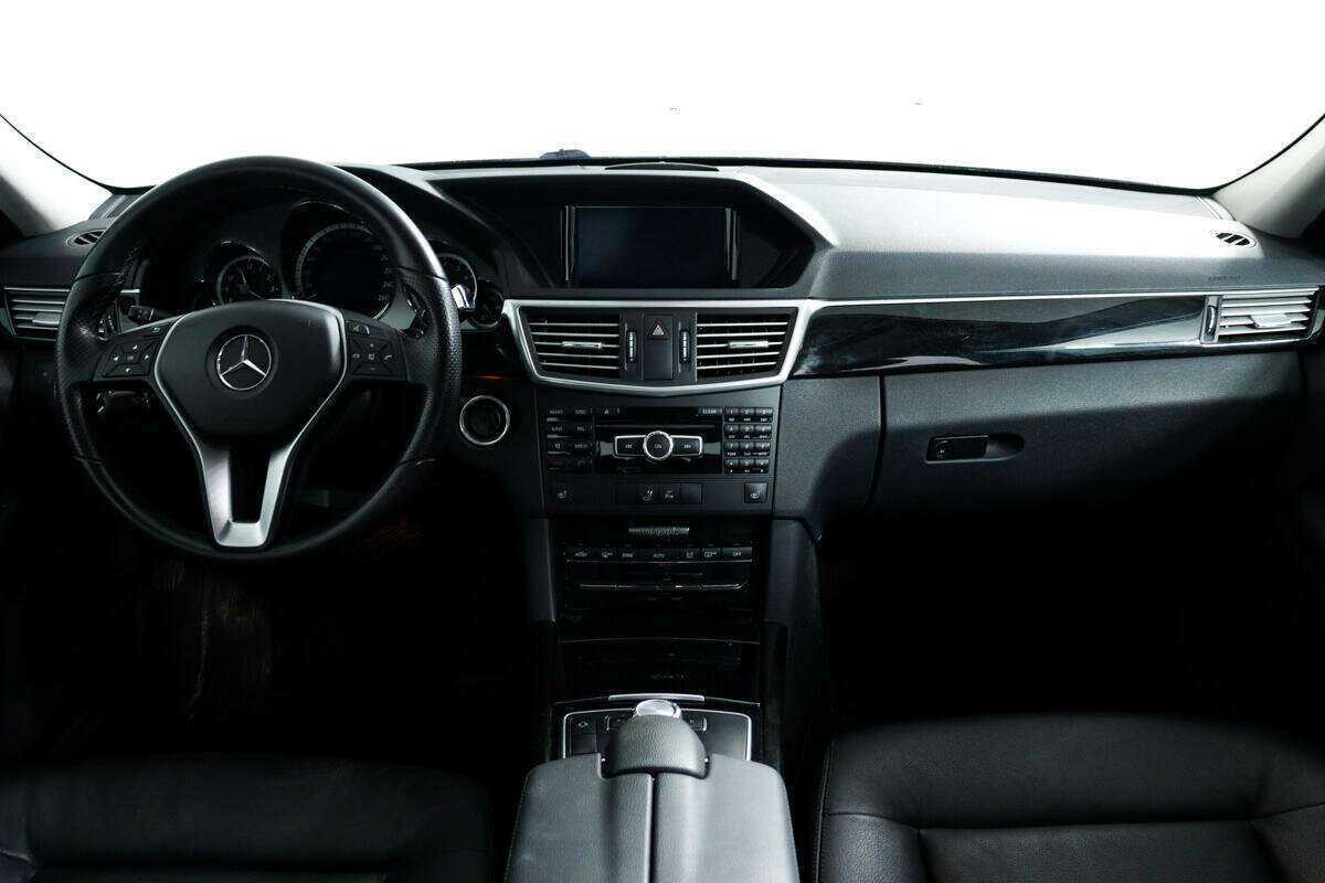 Мерседес-Бенц Е-Класс б/у, 2012, Автоматическая. Фото: #10