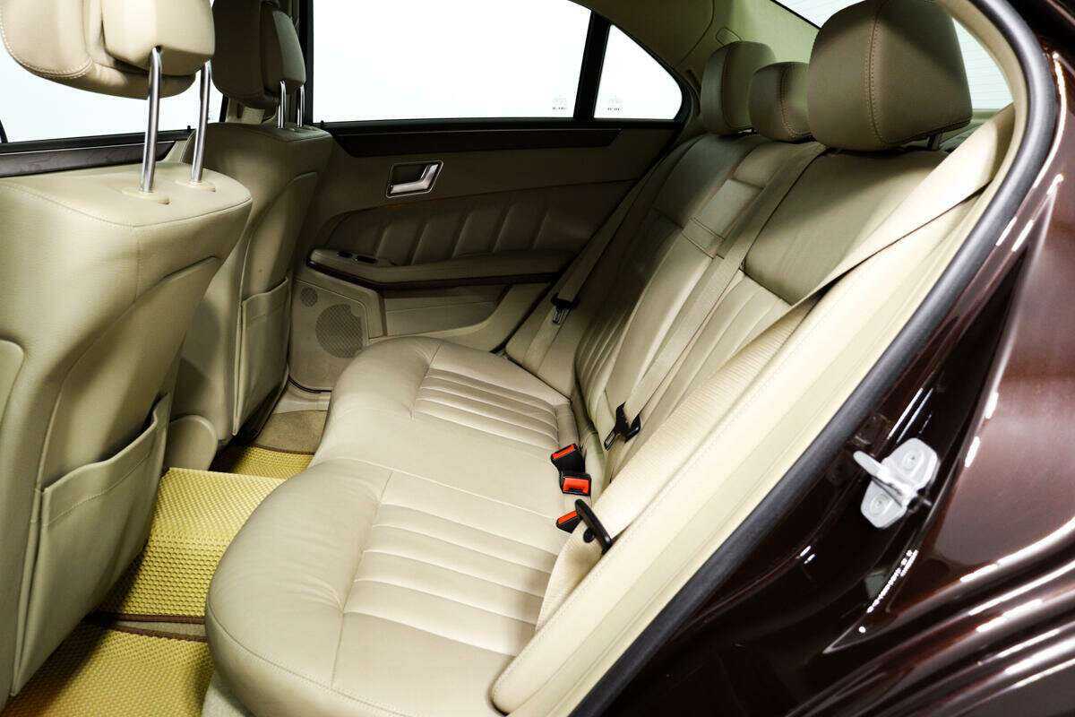 Мерседес-Бенц Е-Класс б/у, 2012, Автоматическая. Фото: #11