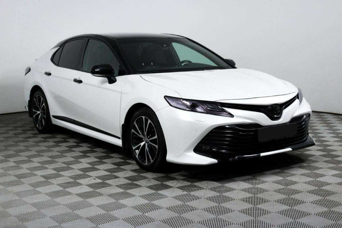 Toyota Camry б/у, 2021, Автоматическая. Фото: #2