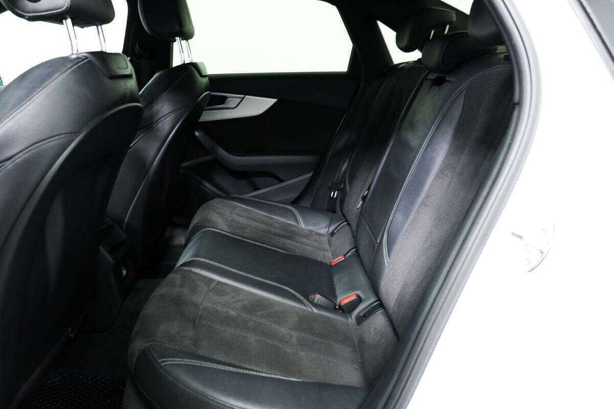 Ауди А4 б/у, 2017, Роботизированная. Фото: #11