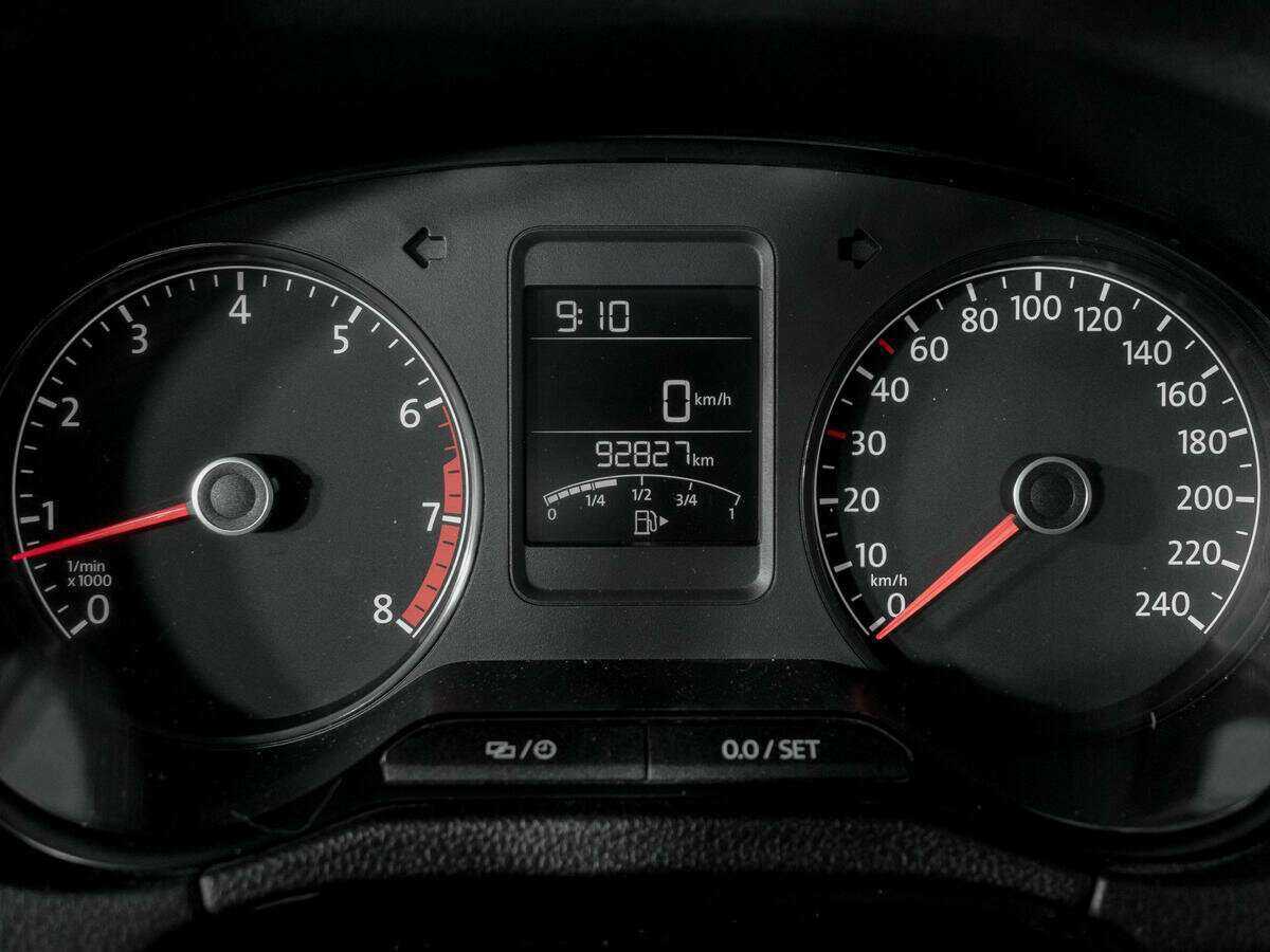 Фольксваген Поло б/у, 2018, Механическая. Фото: #8