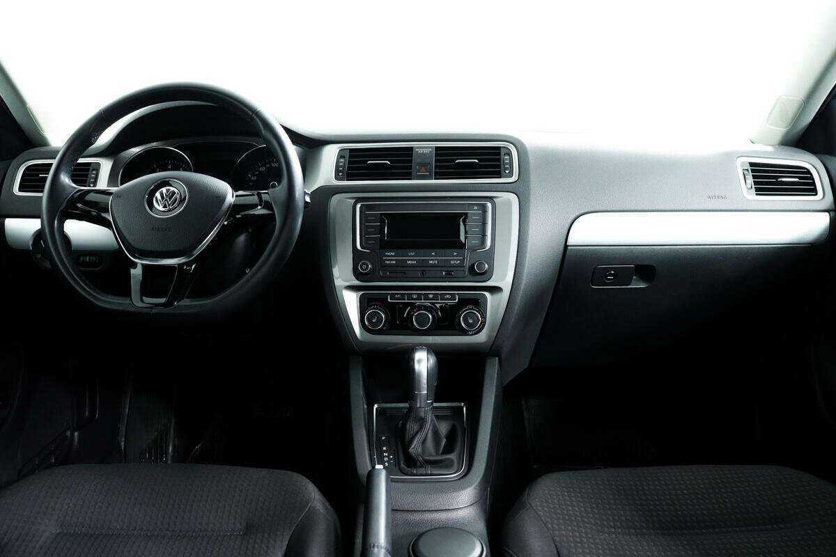 Volkswagen Jetta б/у, 2018, Роботизированная. Фото: #10