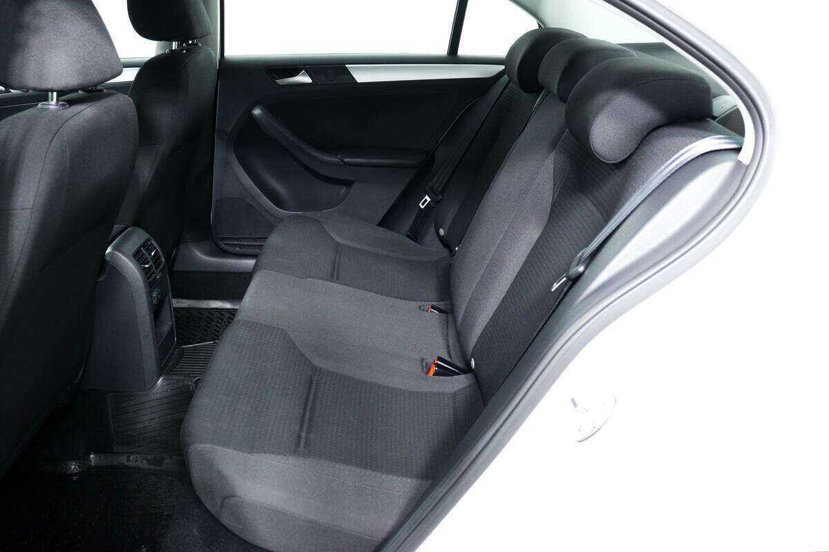 Volkswagen Jetta б/у, 2018, Роботизированная. Фото: #11