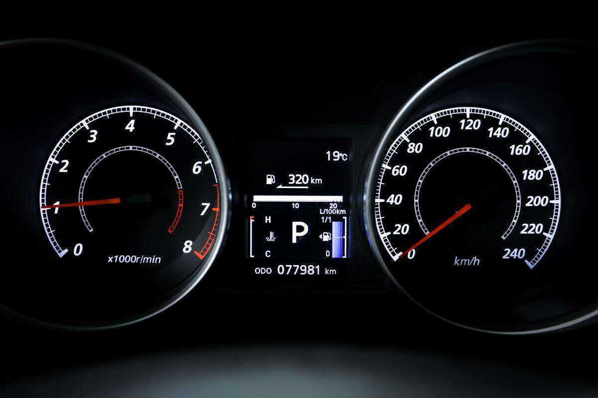 Митсубиши АС-Икс б/у, 2012, Вариатор. Фото: #9