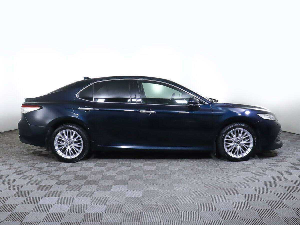 Тойота Камри б/у, 2019, Автоматическая. Фото: #2