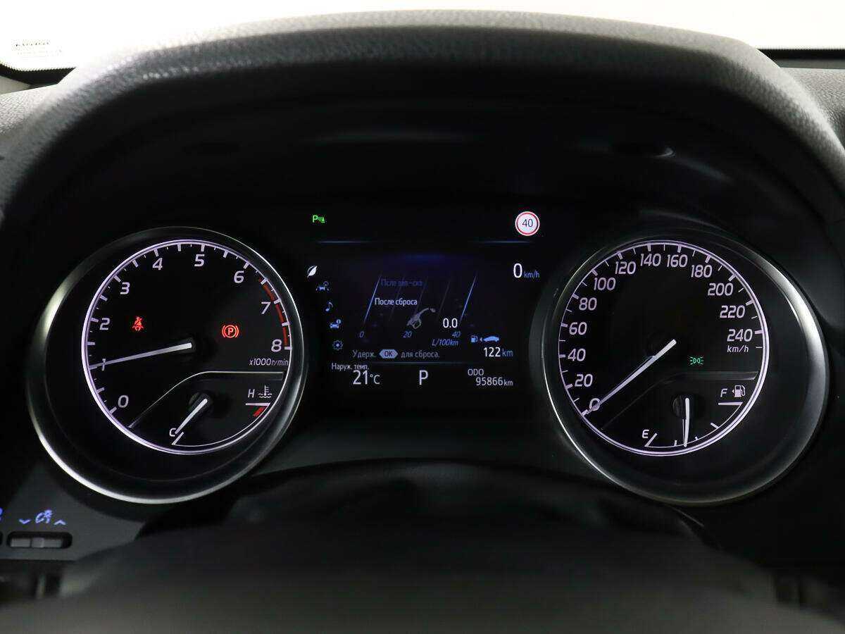 Тойота Камри б/у, 2019, Автоматическая. Фото: #10
