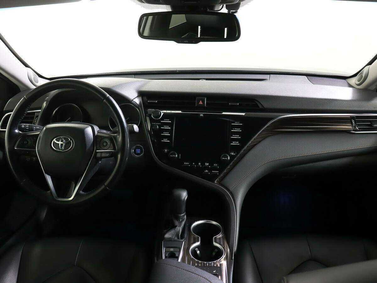 Тойота Камри б/у, 2019, Автоматическая. Фото: #11