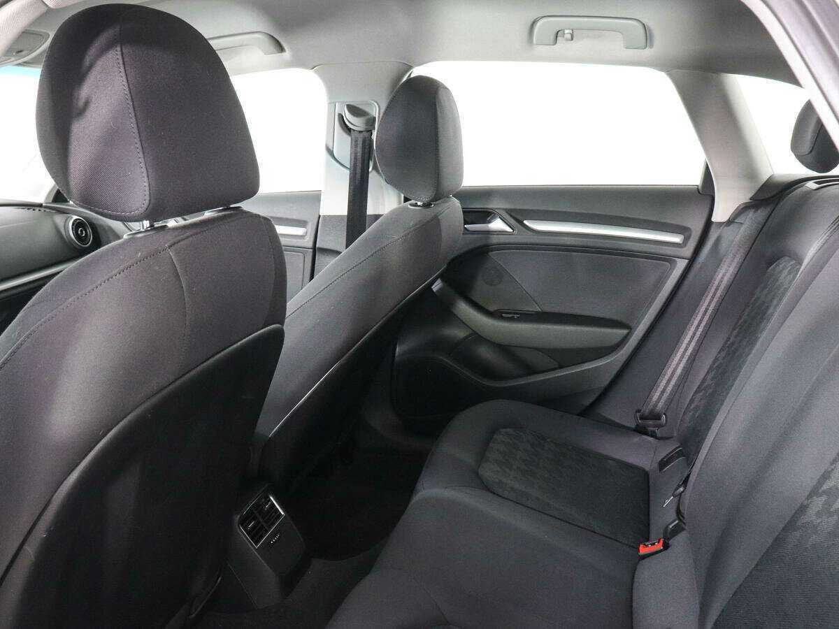 Ауди А3 б/у, 2015, Роботизированная. Фото: #11