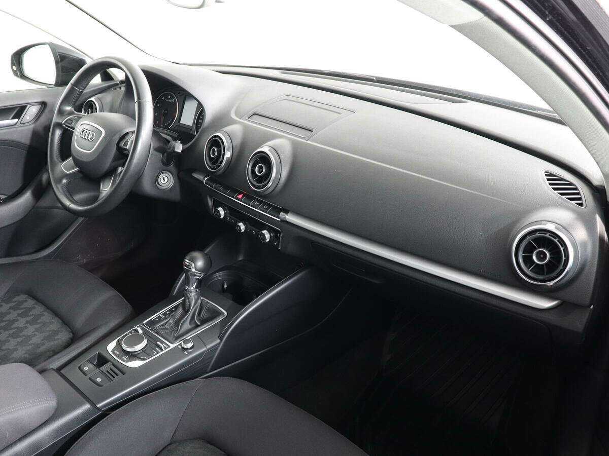 Ауди А3 б/у, 2015, Роботизированная. Фото: #9