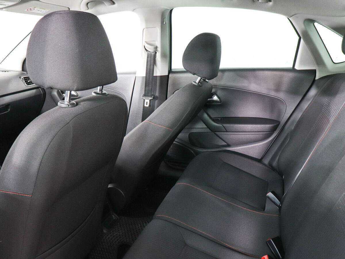 Фольксваген Поло б/у, 2017, Автоматическая. Фото: #11