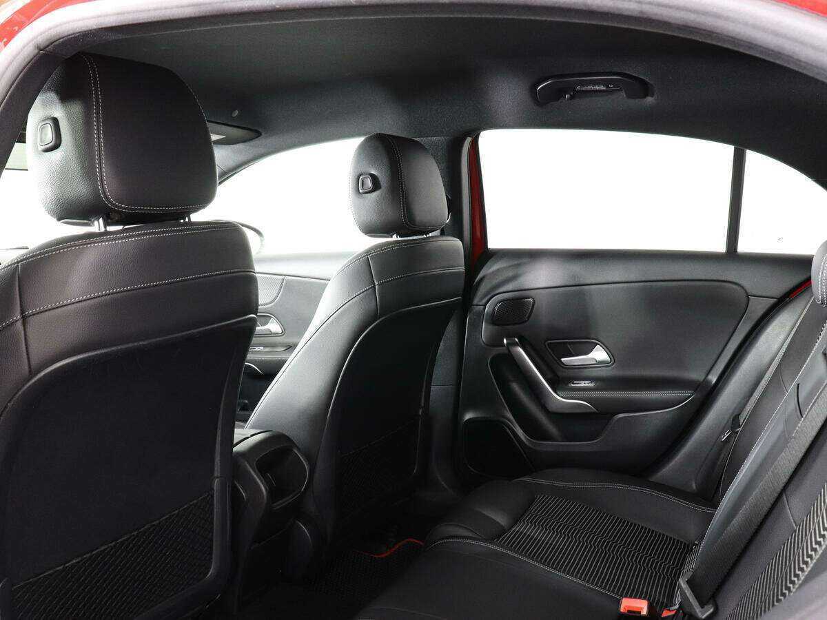 Mercedes-Benz A-Класс б/у, 2018, Роботизированная. Фото: #11