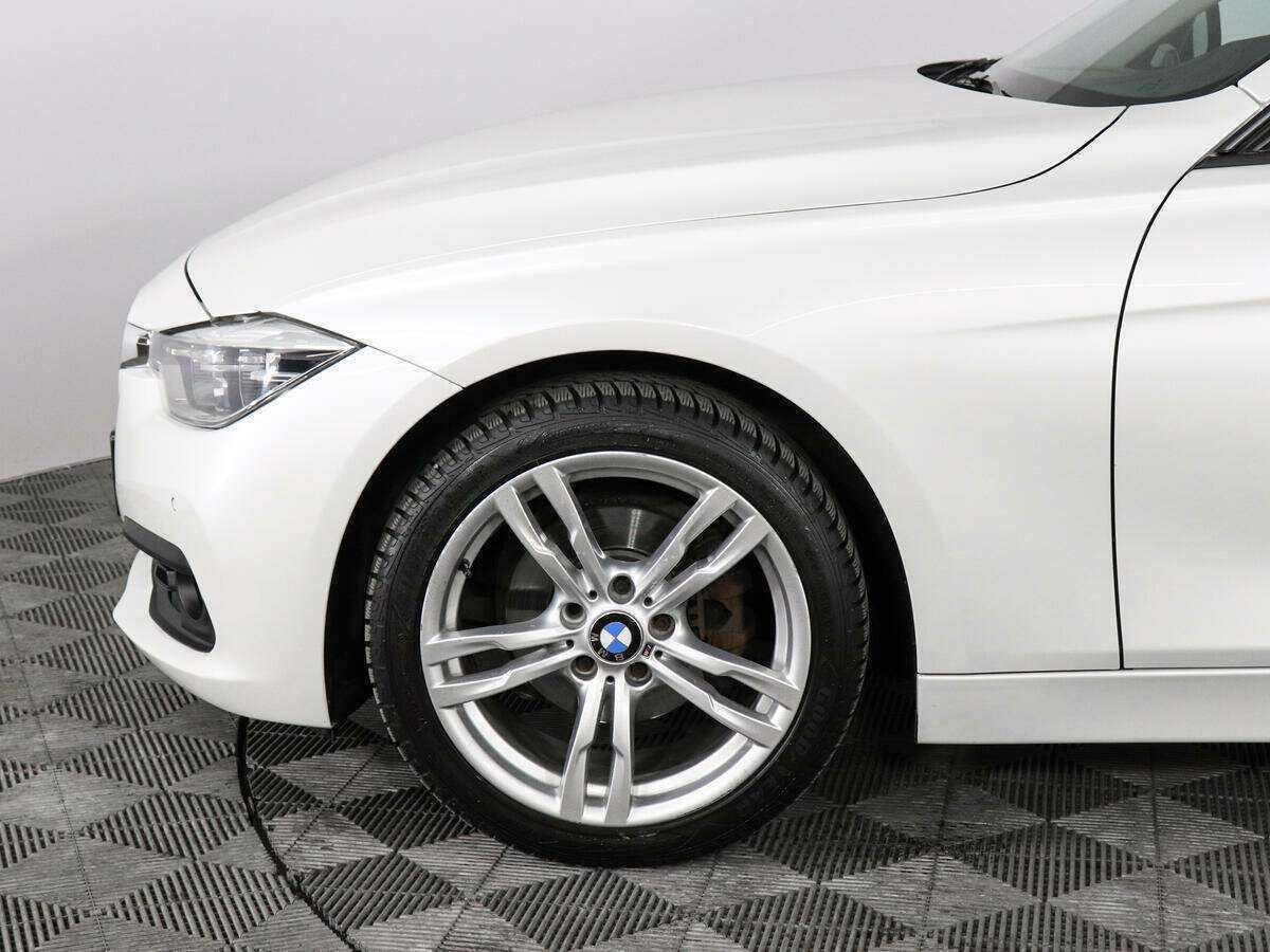 БМВ 3 серии б/у, 2016, Автоматическая. Фото: #4