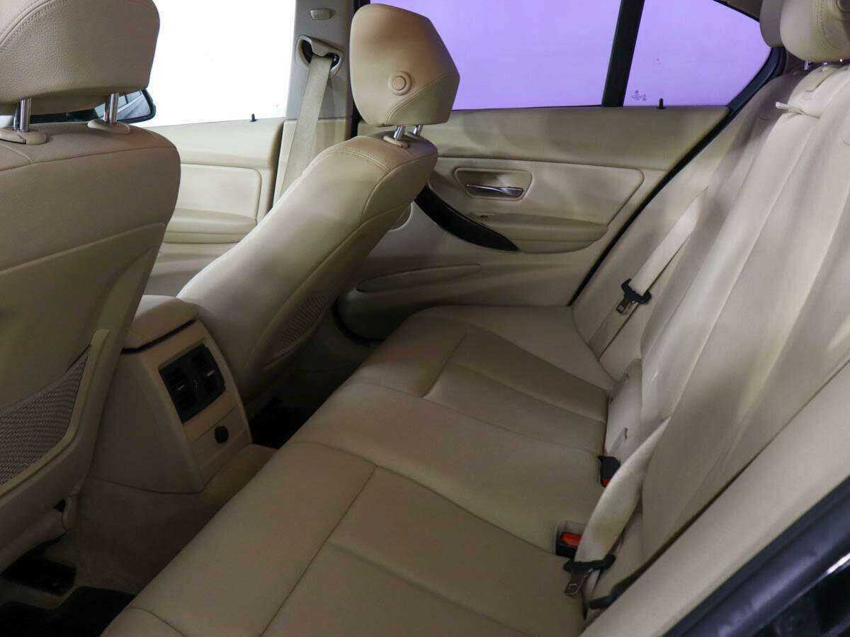 БМВ 3 серии б/у, 2012, Автоматическая. Фото: #9