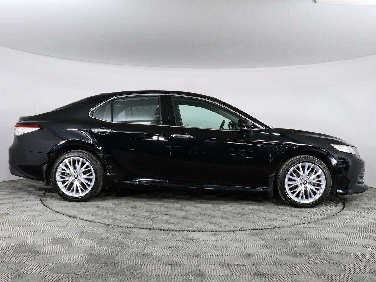 Тойота Камри б/у, 2018, Автоматическая. Фото: #3