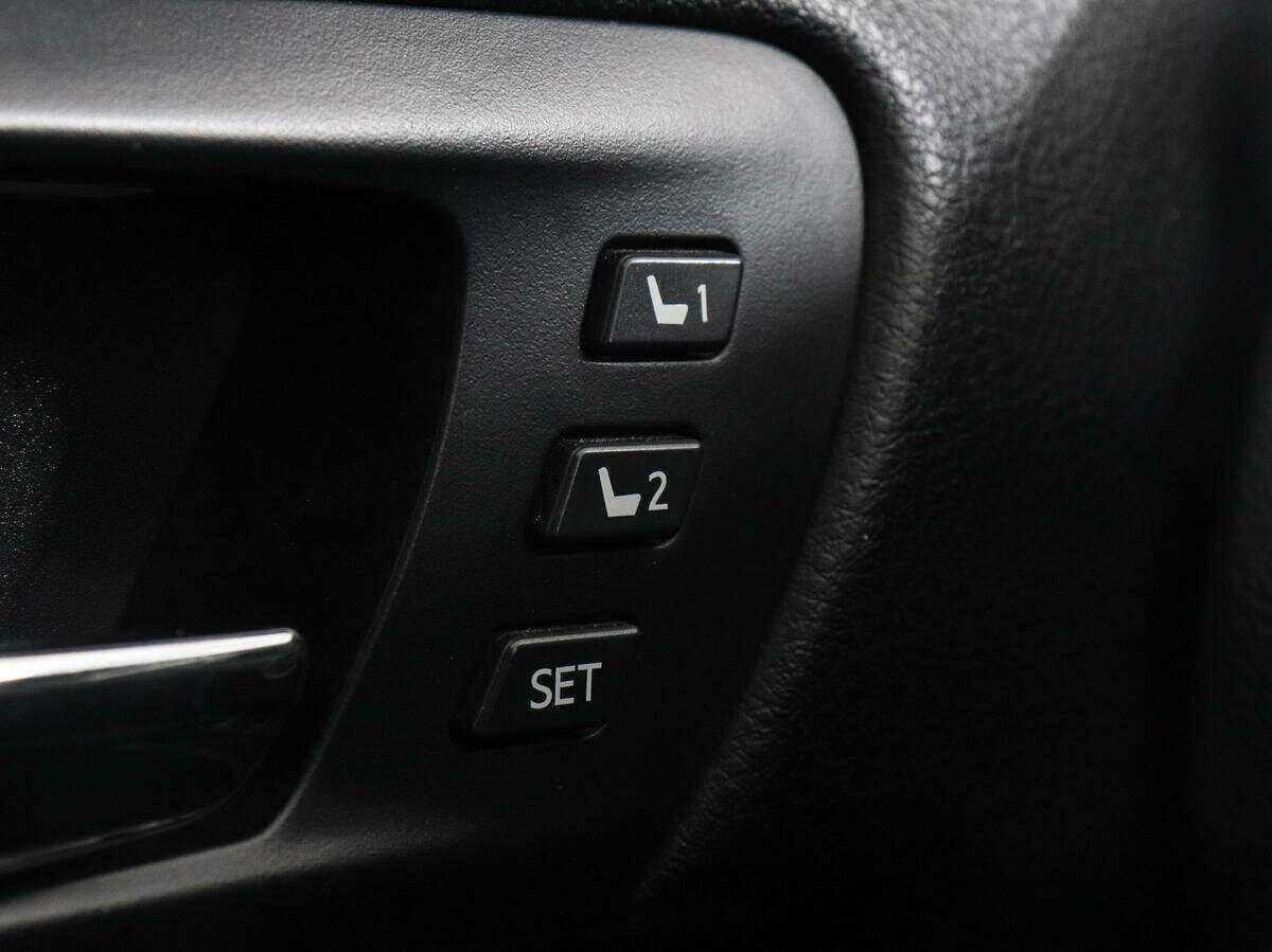 Тойота Камри б/у, 2015, Автоматическая. Фото: #12