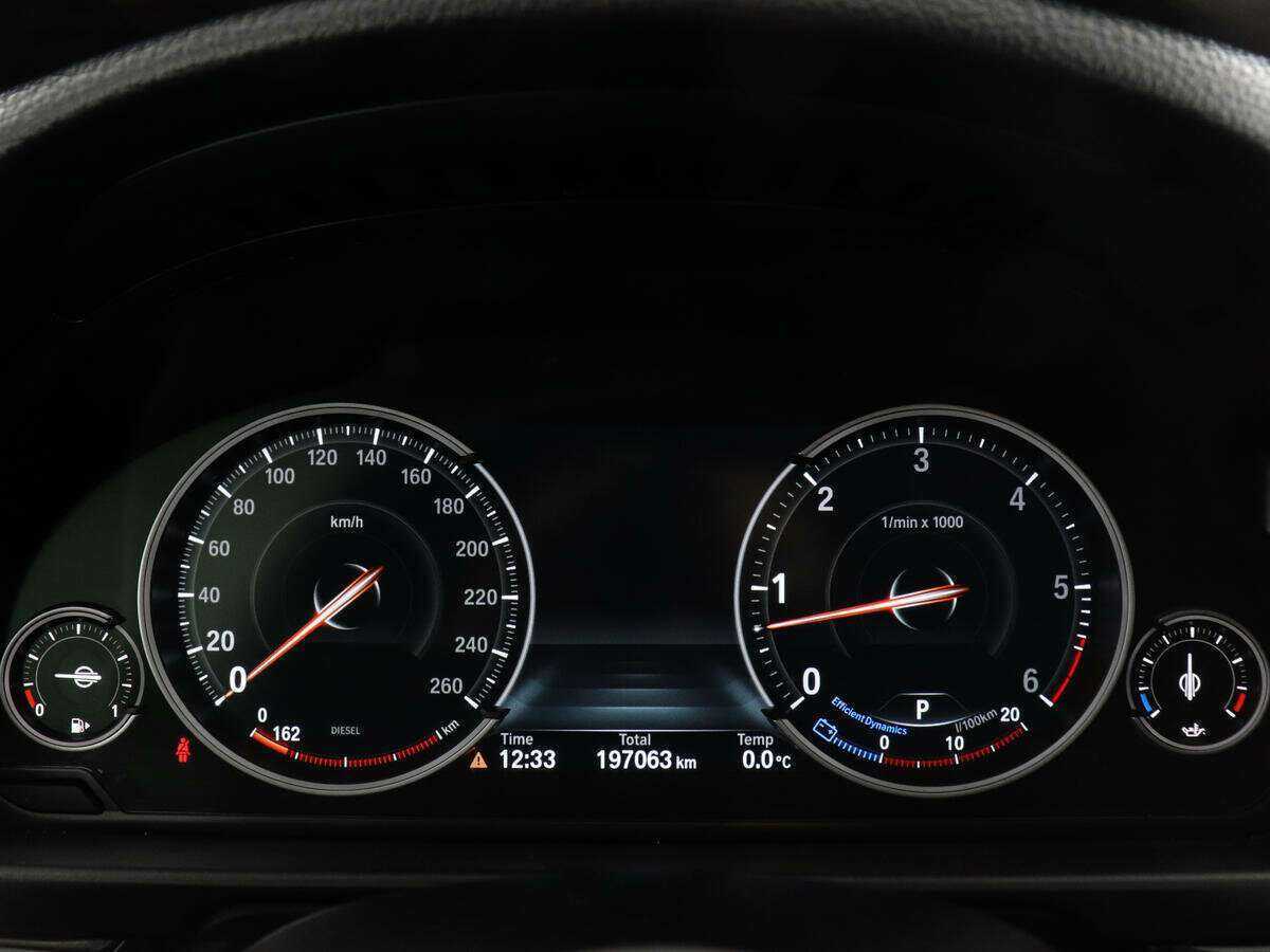 БМВ 5 серии б/у, 2015, Автоматическая. Фото: #7