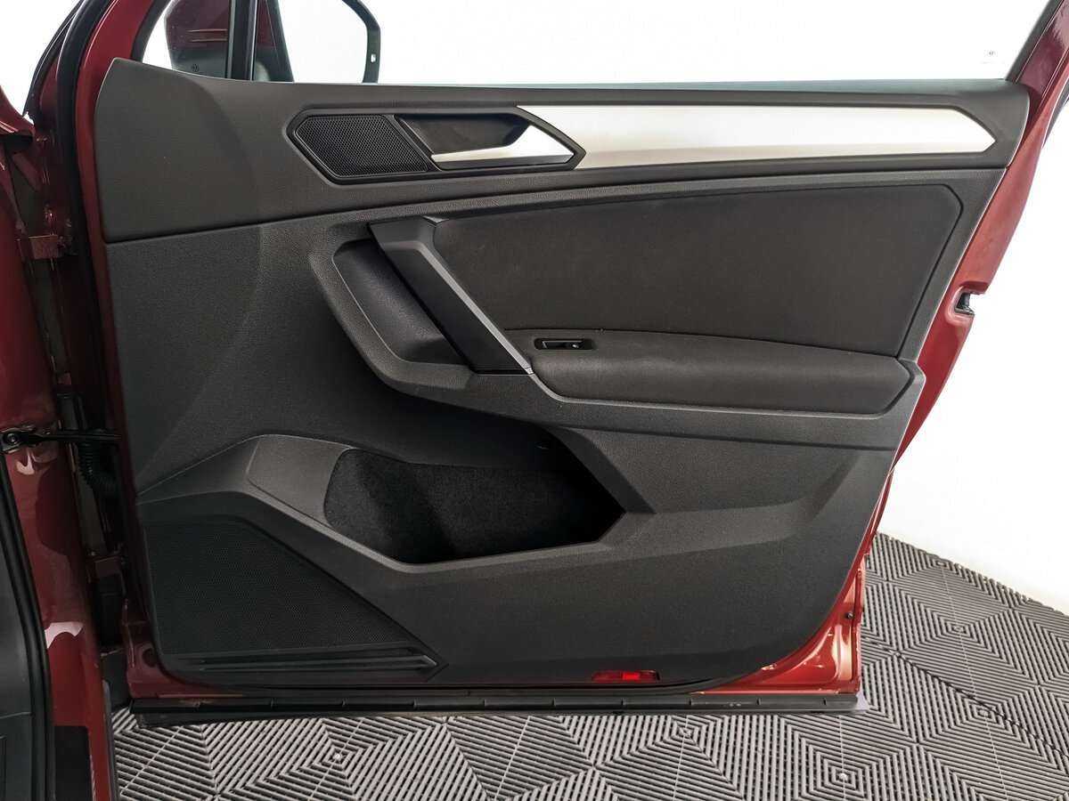 Volkswagen Tiguan б/у, 2020, Роботизированная. Фото: #20