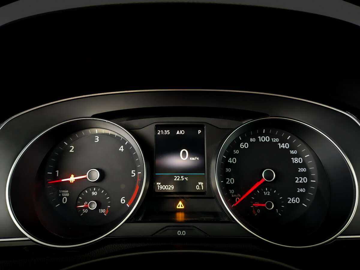 Фольксваген Пассат б/у, 2018, Роботизированная. Фото: #12