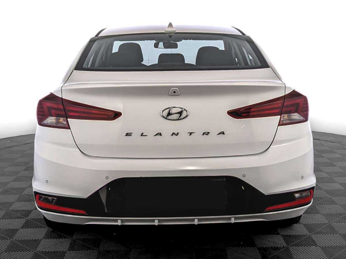 Hyundai Elantra б/у, 2020, Автоматическая. Фото: #5