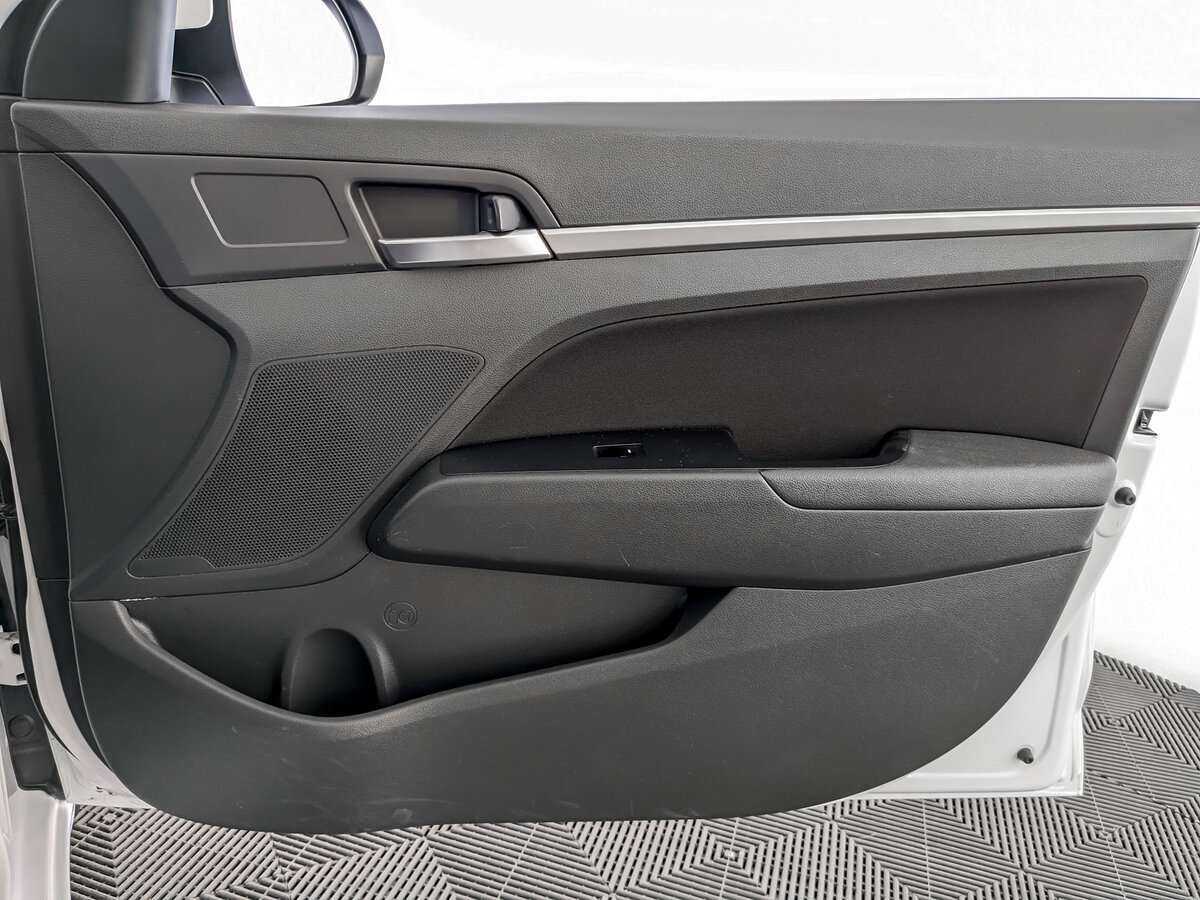 Hyundai Elantra б/у, 2020, Автоматическая. Фото: #19