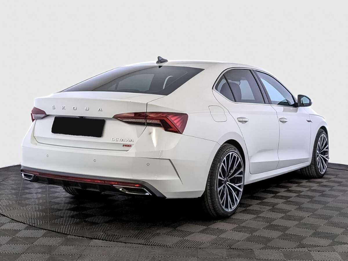 Шкода Октавия б/у, 2023, Роботизированная. Фото: #4