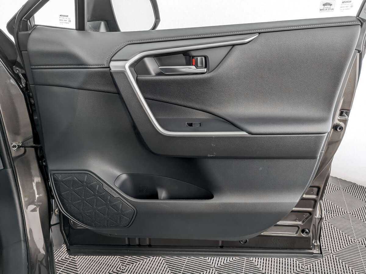Toyota RAV4 б/у, 2020, Вариатор. Фото: #19