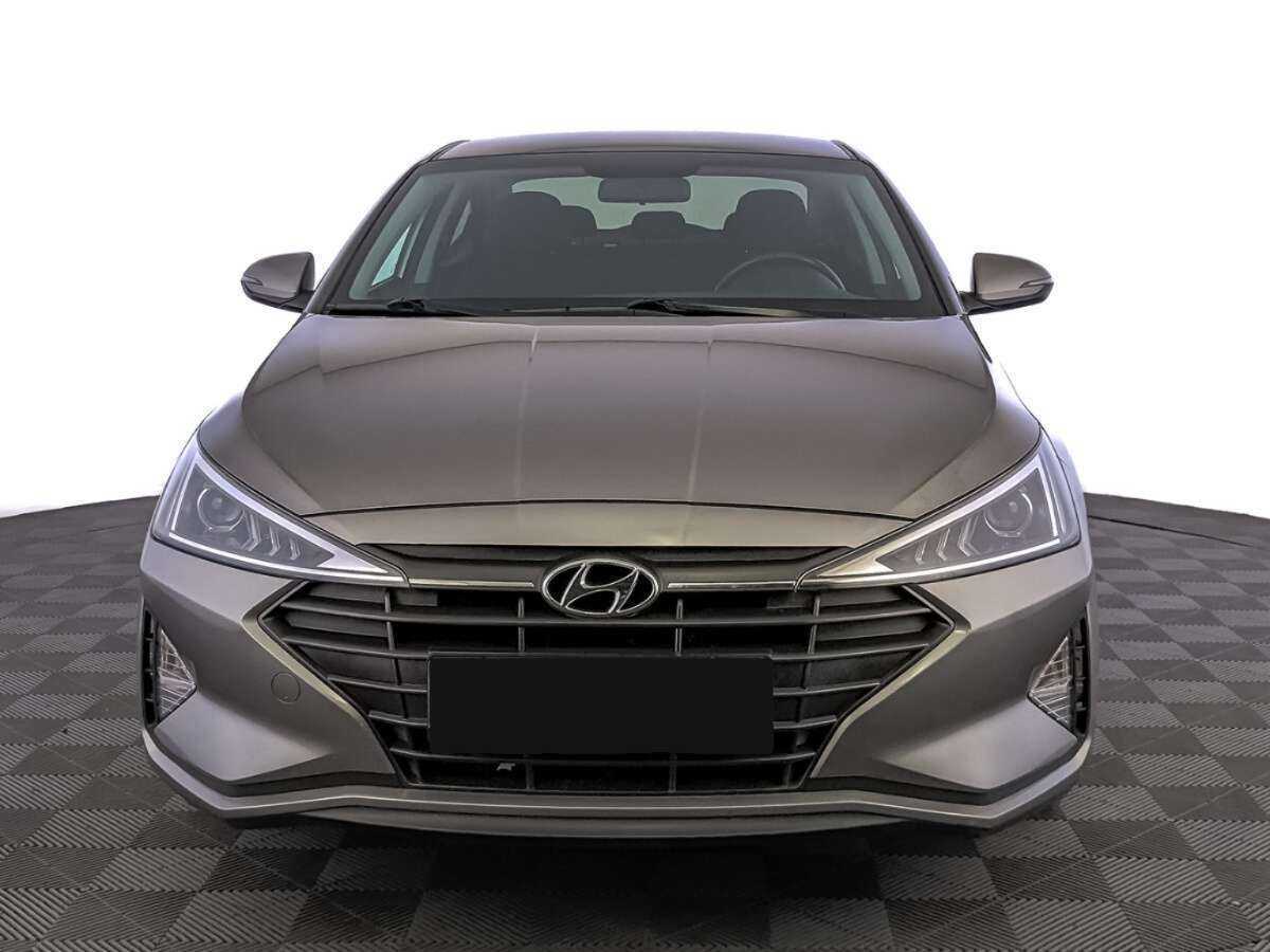 Hyundai Elantra б/у, 2019, Автоматическая. Фото: #1