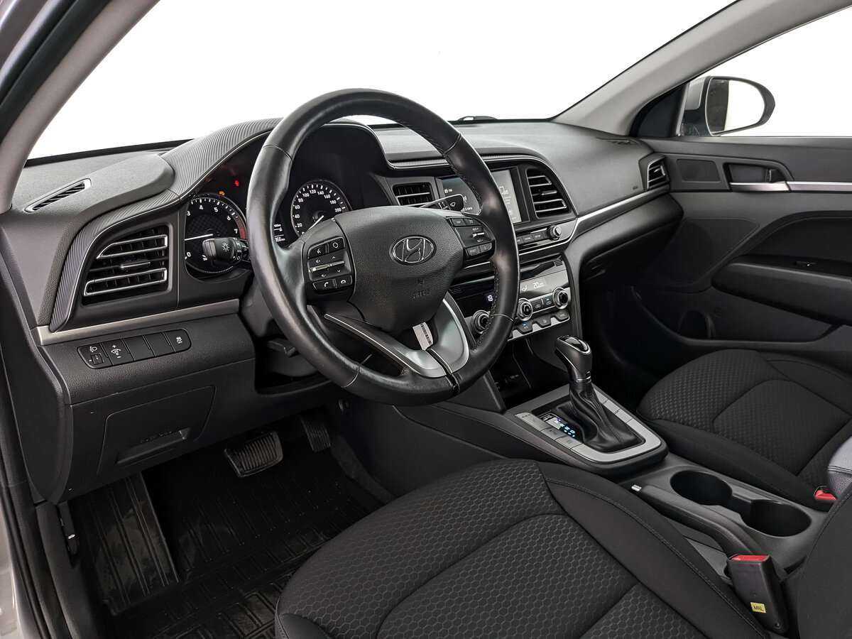 Hyundai Elantra б/у, 2019, Автоматическая. Фото: #10