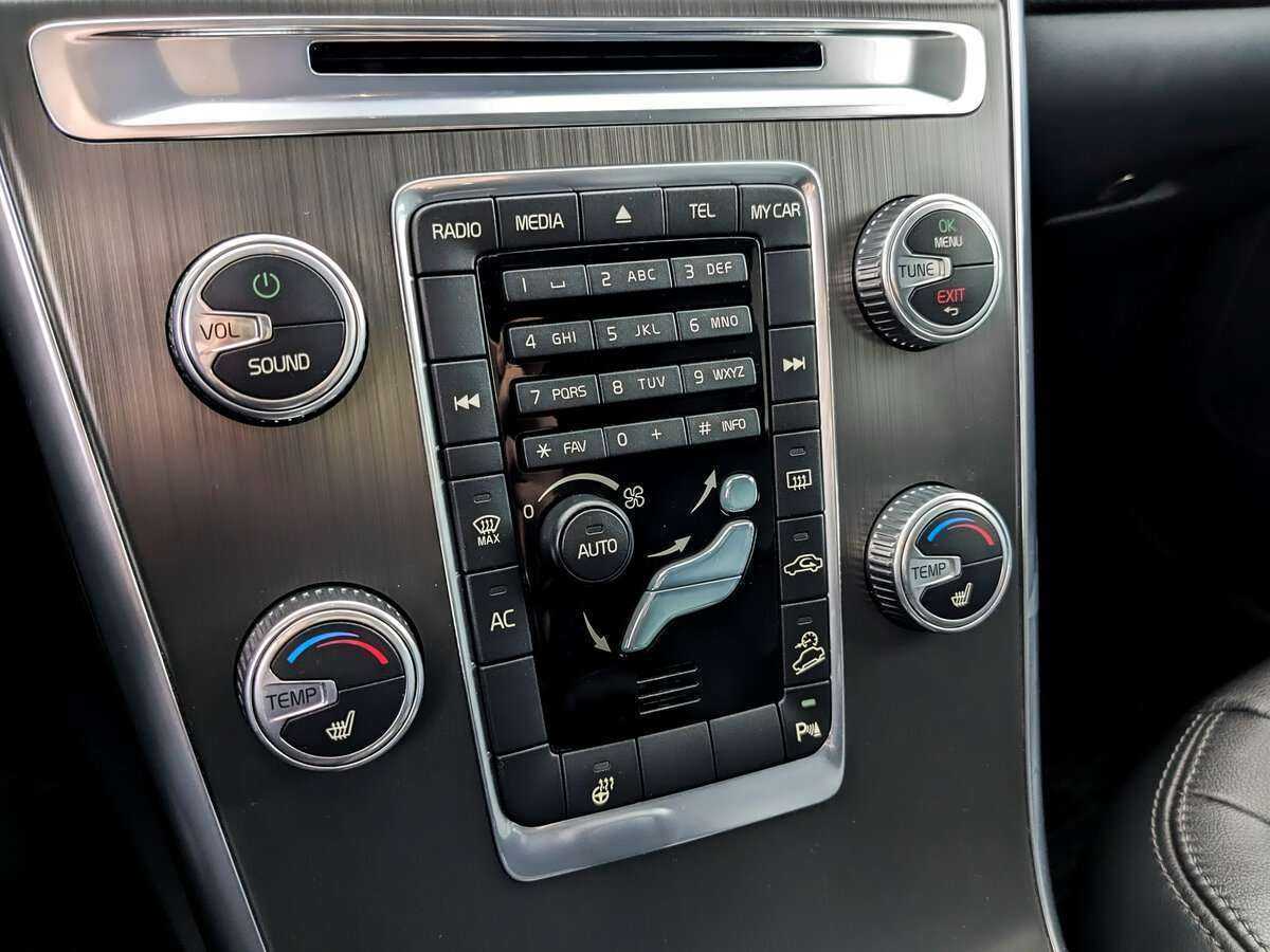 Вольво ИксЦ60 б/у, 2015, Автоматическая. Фото: #24