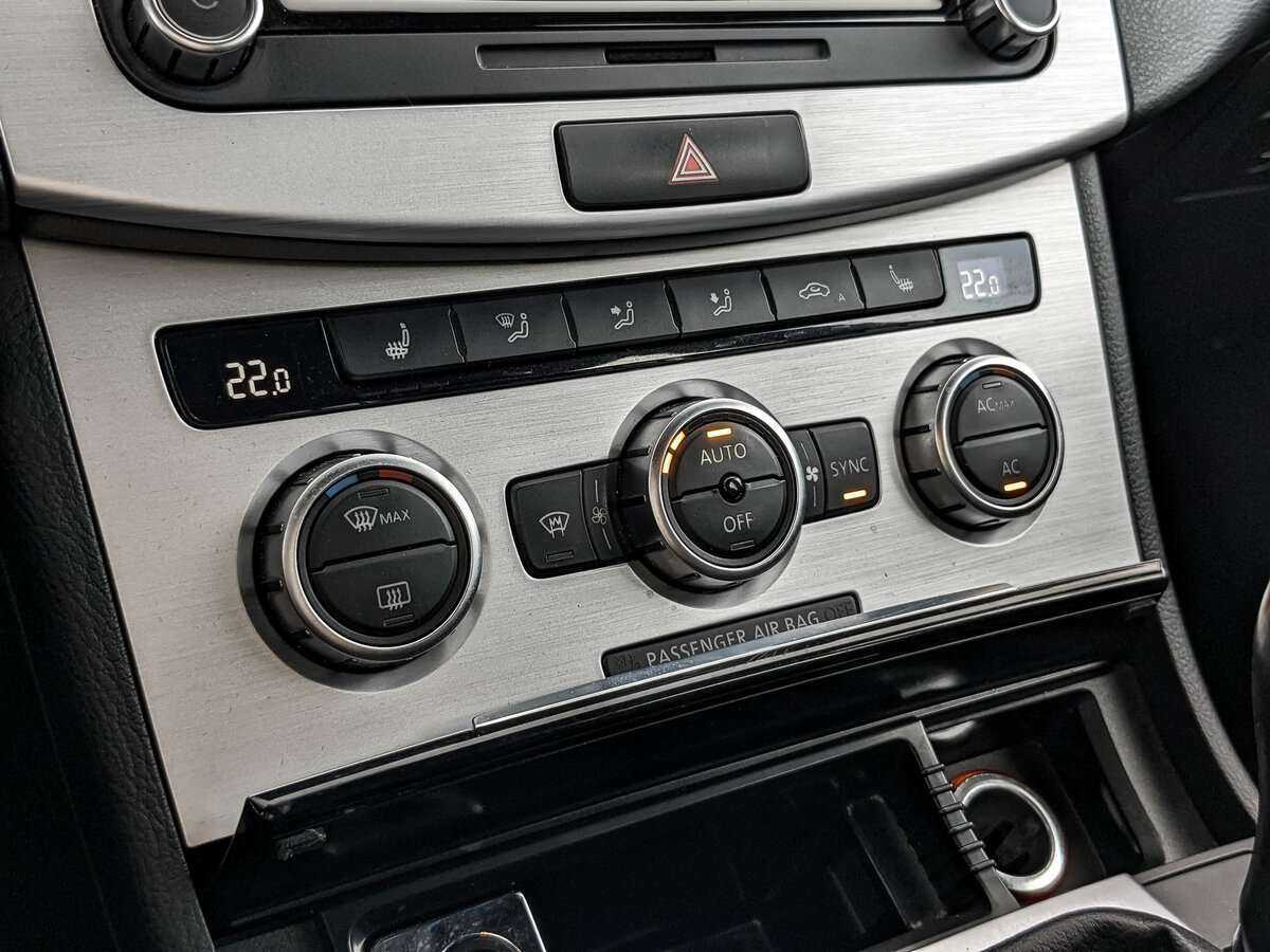 Volkswagen Passat CC б/у, 2012, Механическая. Фото: #16