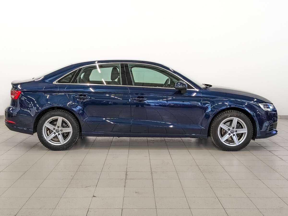 Ауди А3 б/у, 2016, Роботизированная. Фото: #2