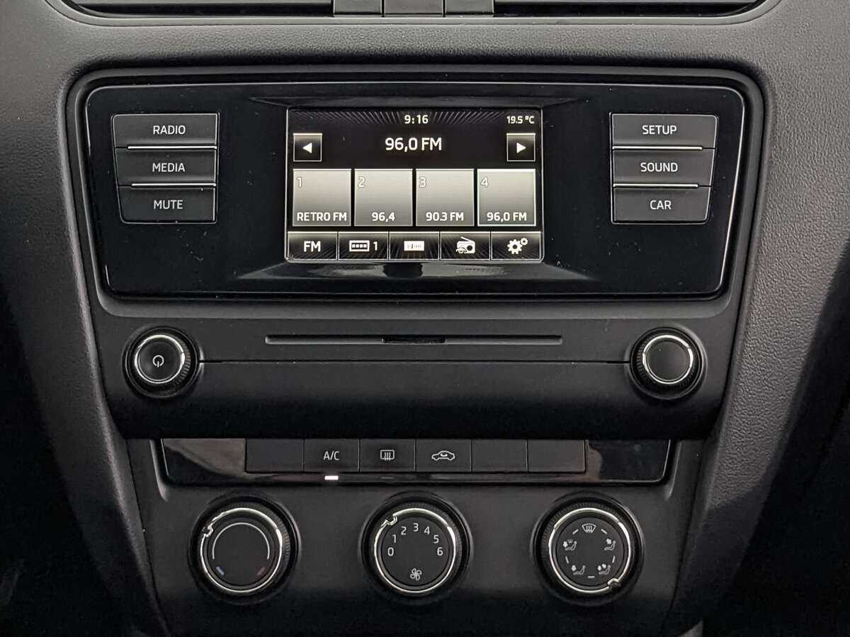 Шкода Октавия б/у, 2015, Механическая. Фото: #12