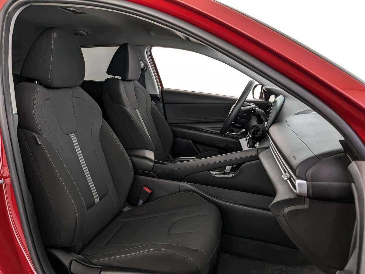 Hyundai Elantra б/у, 2021, Автоматическая. Фото: #19