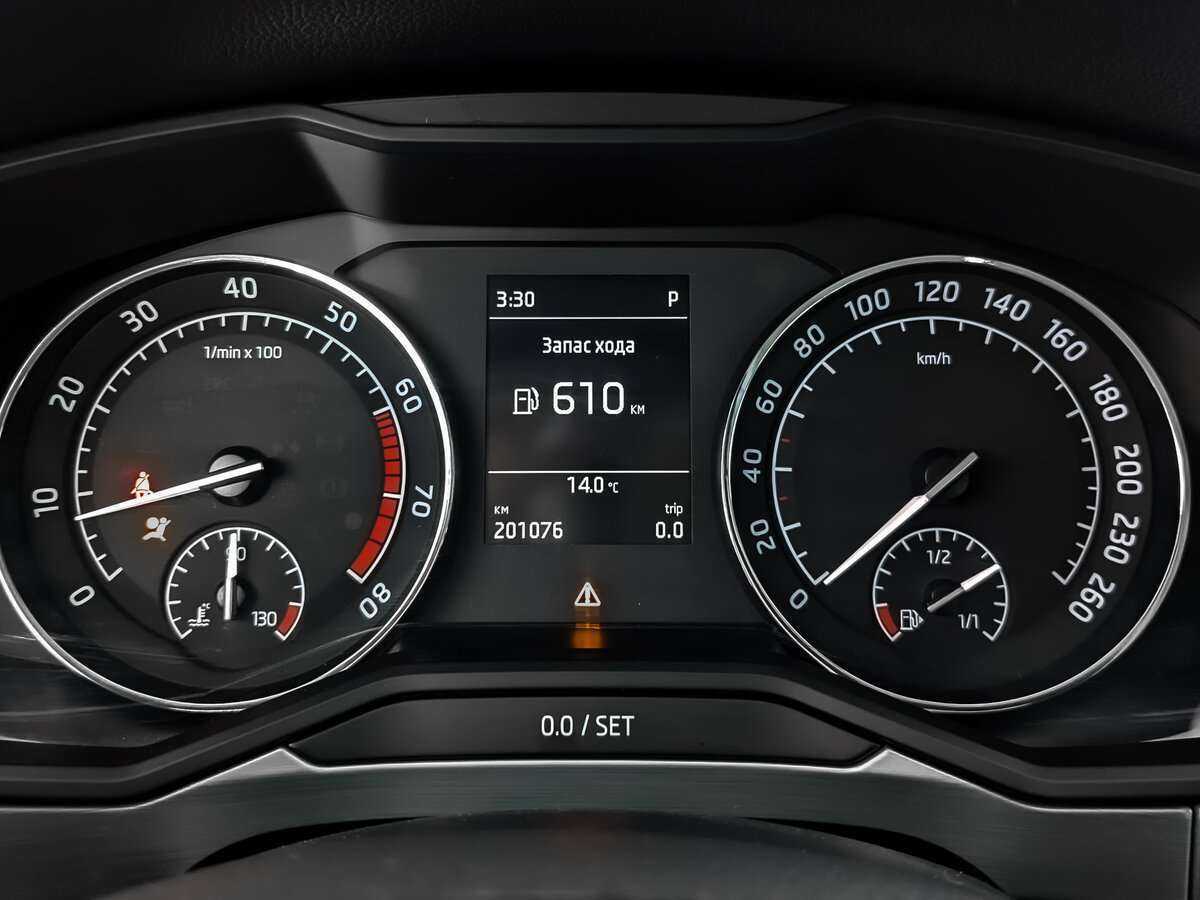 Skoda Superb б/у, 2019, Роботизированная. Фото: #11