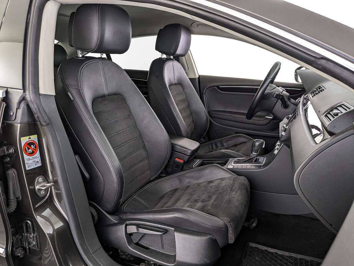 Volkswagen Passat CC б/у, 2012, Роботизированная. Фото: #20