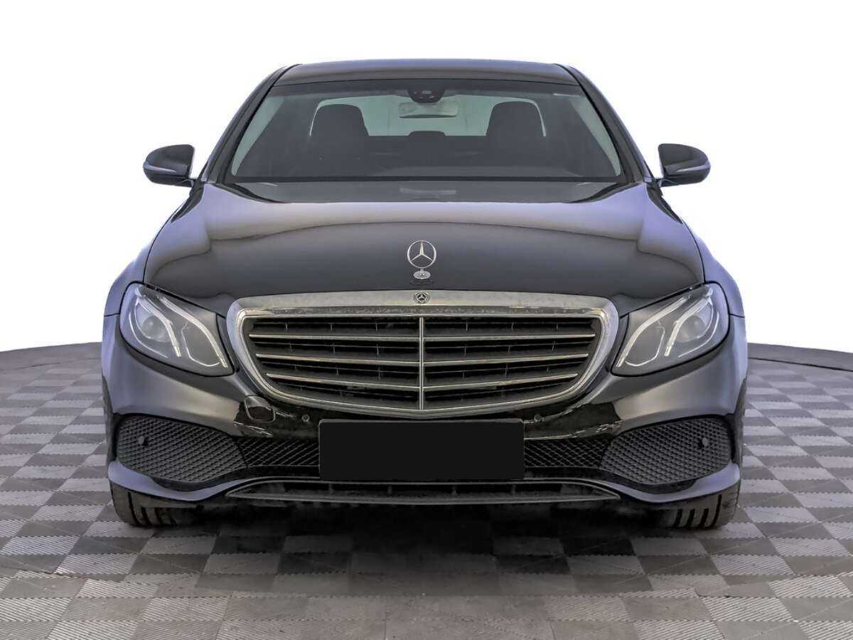 Мерседес-Бенц Е-Класс б/у, 2018, Автоматическая. Фото: #1