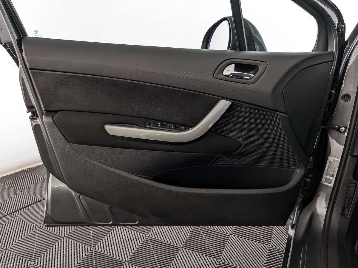 Пежо 408 б/у, 2013, Автоматическая. Фото: #18