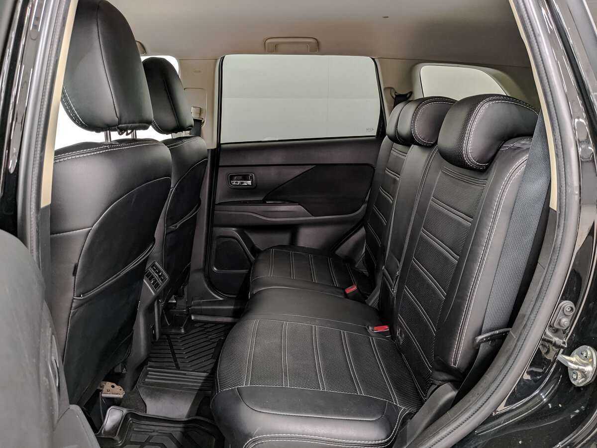 Митсубиши Оутлэндер б/у, 2020, Вариатор. Фото: #13