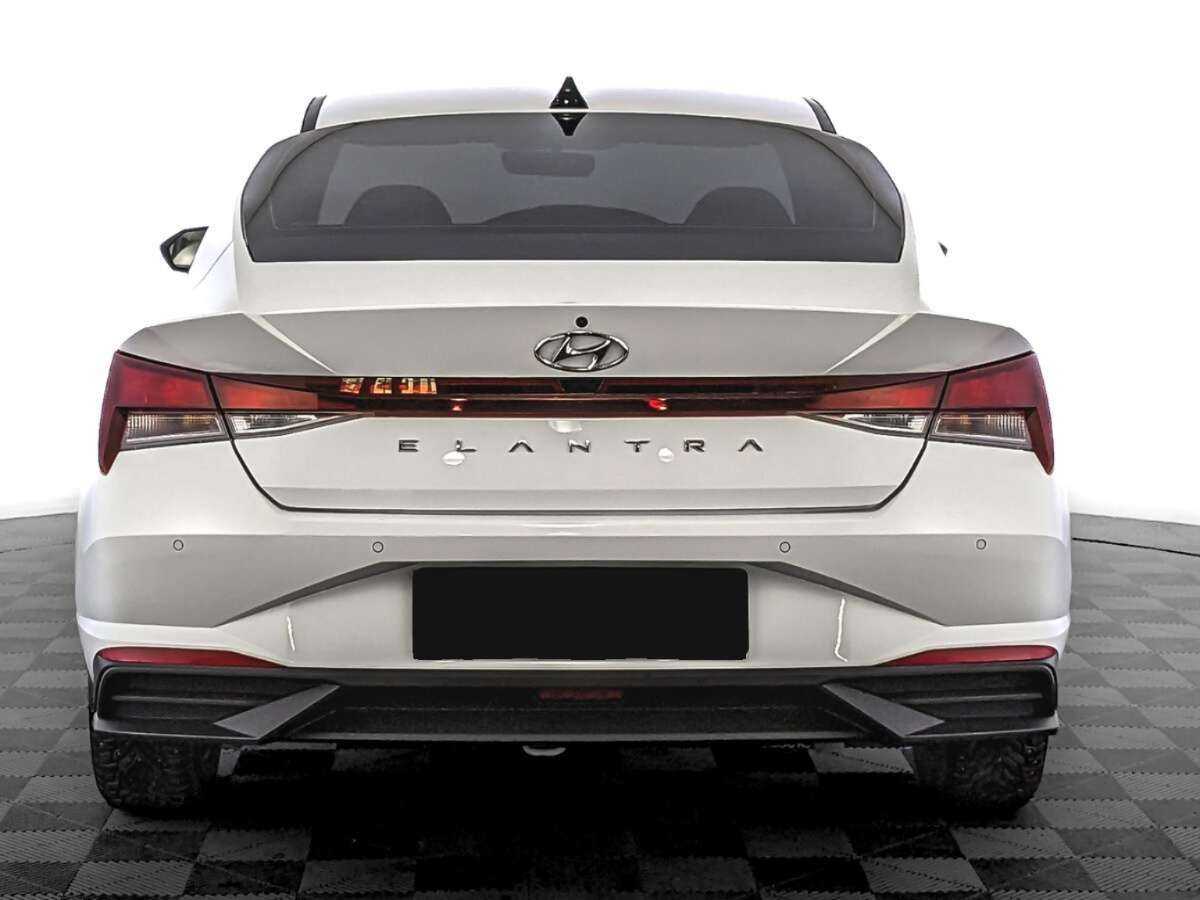 Hyundai Elantra б/у, 2022, Автоматическая. Фото: #5