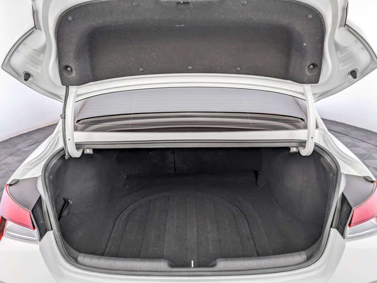 Hyundai Elantra б/у, 2022, Автоматическая. Фото: #9