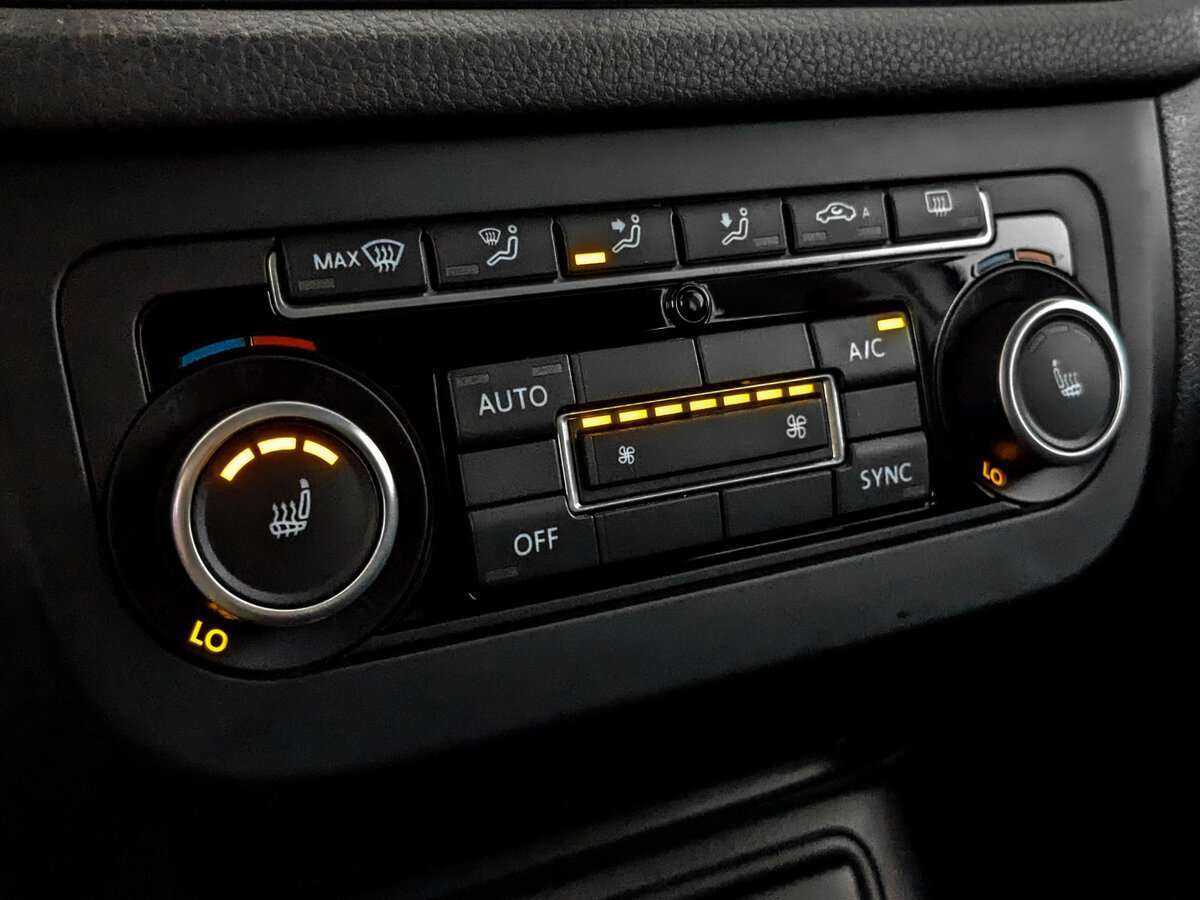 Volkswagen Tiguan б/у, 2013, Автоматическая. Фото: #20