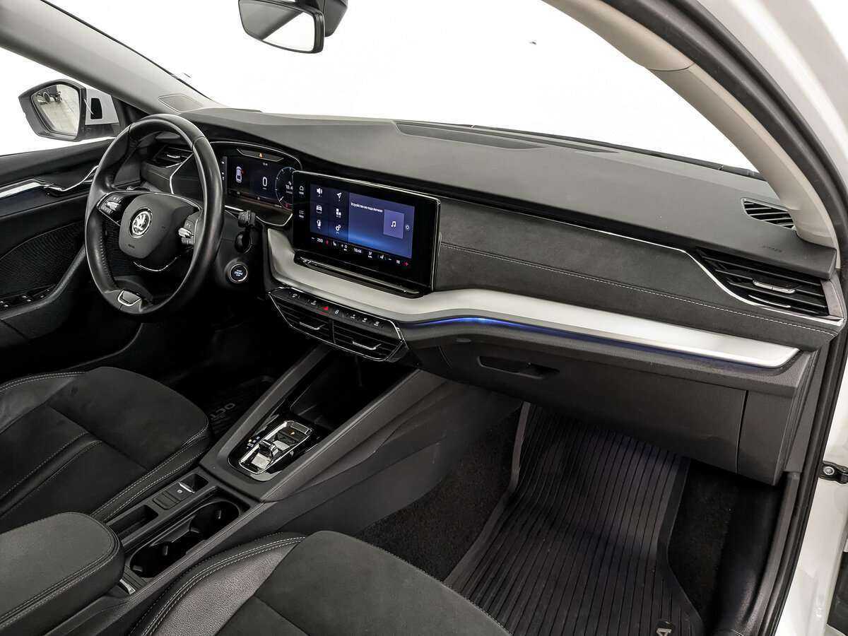 Шкода Октавия б/у, 2021, Автоматическая. Фото: #6