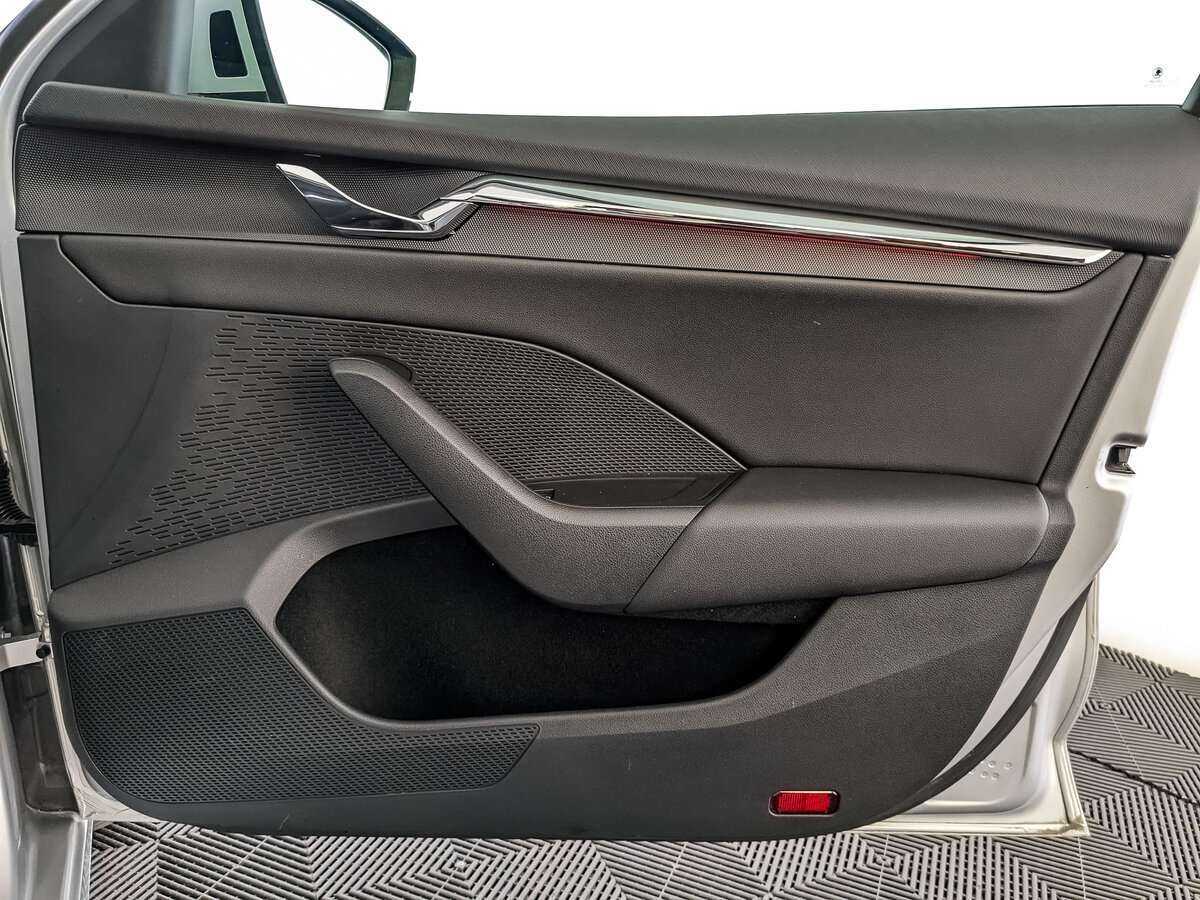 Skoda Octavia б/у, 2021, Роботизированная. Фото: #19