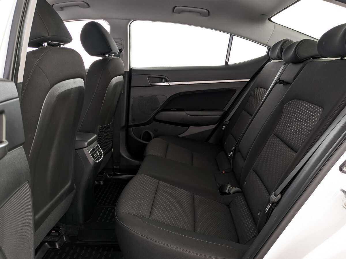 Hyundai Elantra б/у, 2020, Автоматическая. Фото: #13