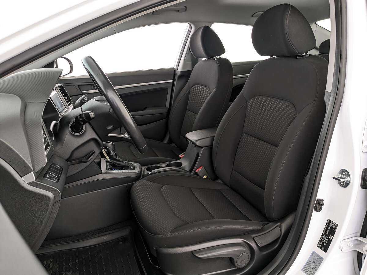 Hyundai Elantra б/у, 2020, Автоматическая. Фото: #15